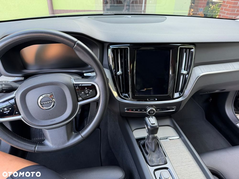 Volvo V60 D4 Inscription - 18