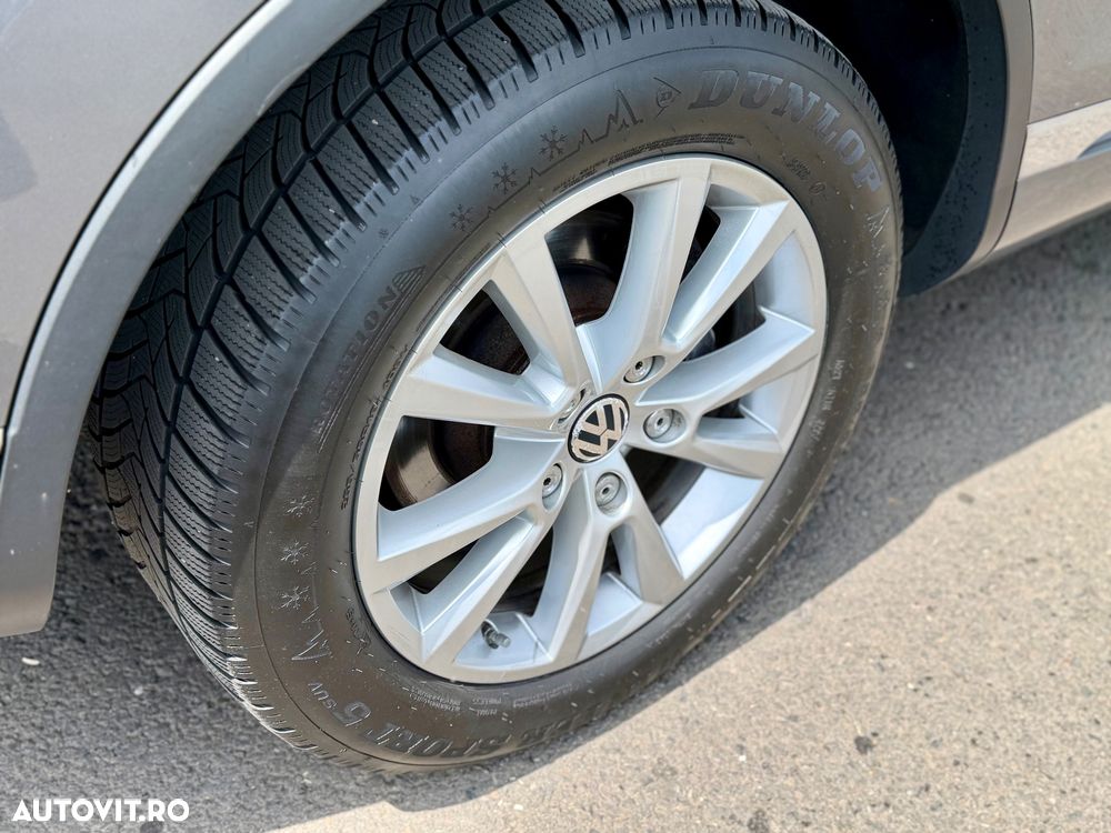 VOLKSWAGEN Touareg 2016 — imagine 17