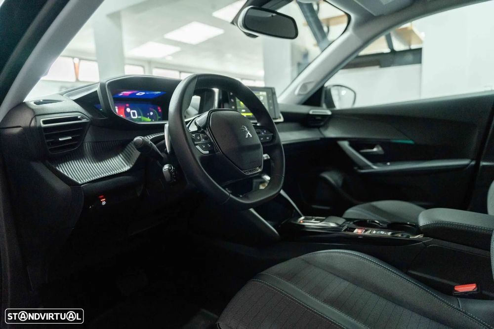 Peugeot 2008 1.5 BlueHDi Active Pack EAT8 - 18