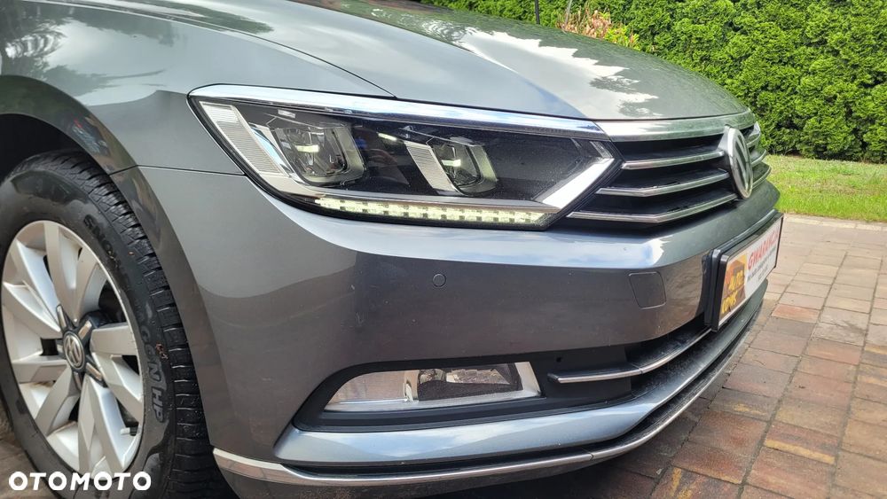 Volkswagen Passat 2.0 TDI SCR (BlueMotion Technology) DSG Comfortline - 11
