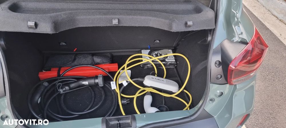 Dacia Spring Expression - 14