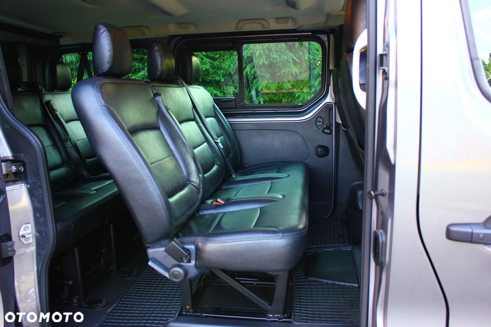 Renault Trafic 2.0 dCi - 33