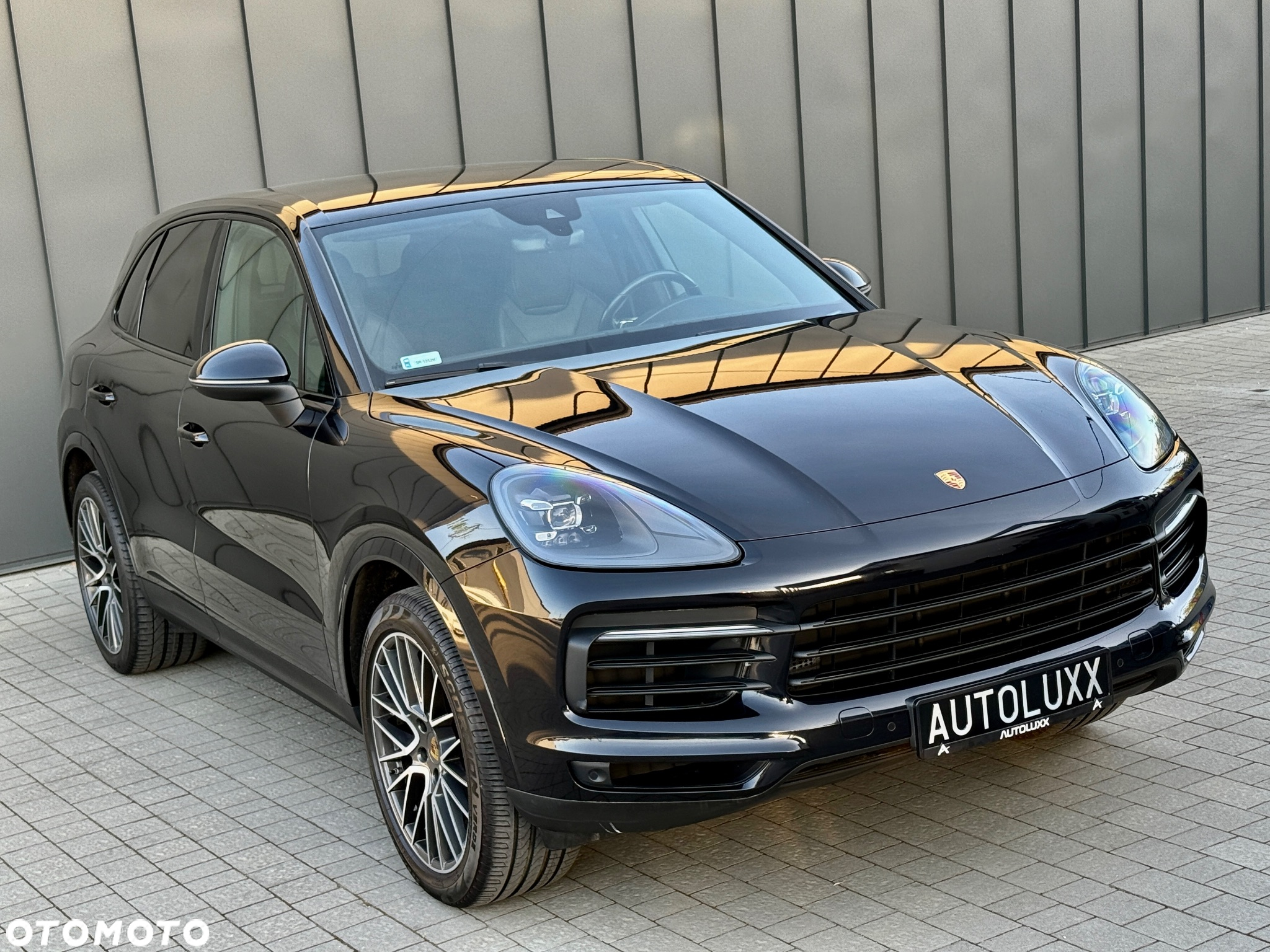 Porsche Cayenne Standard - 5