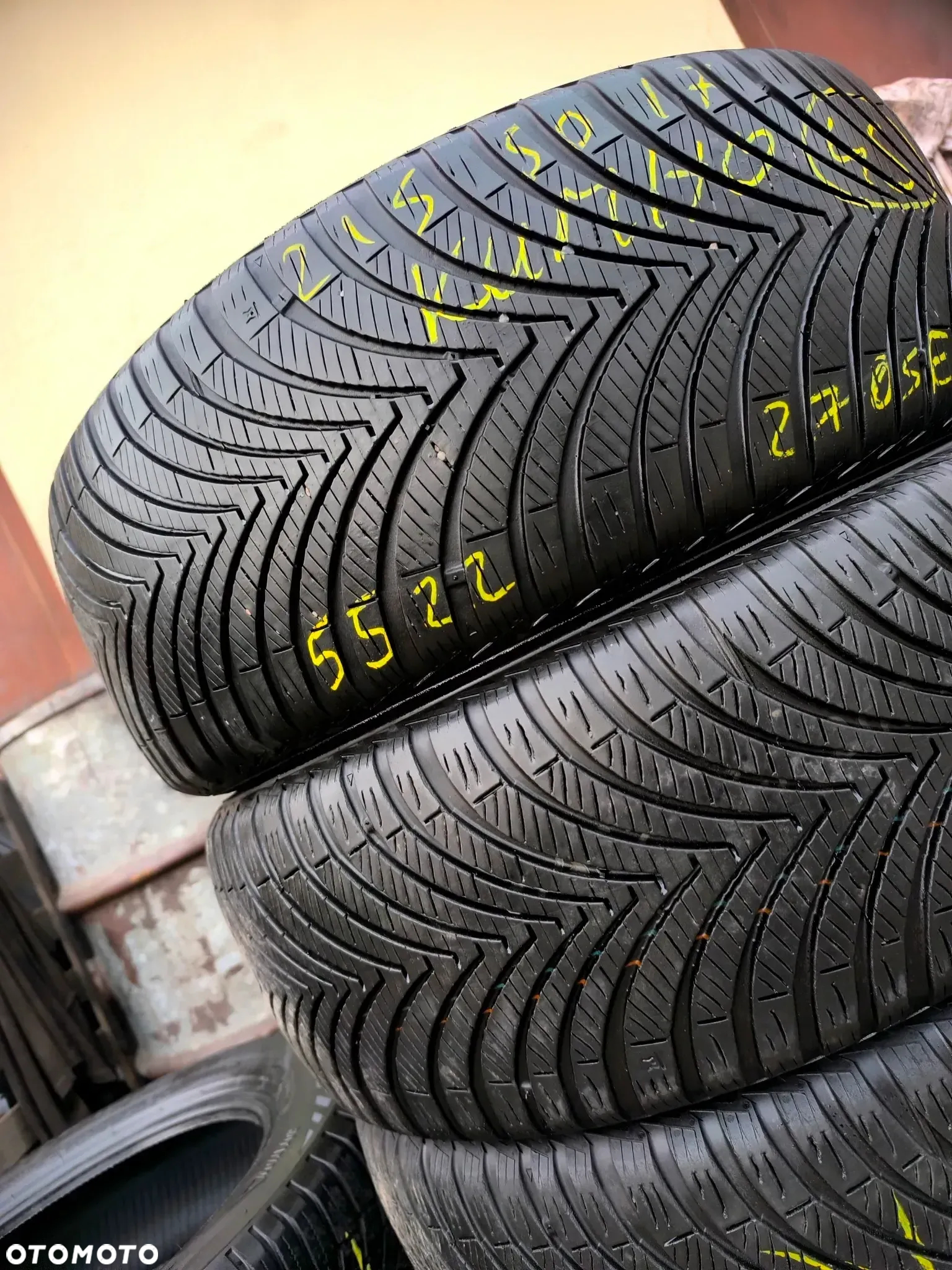 215/50R17 95W Opony Całoroczne Wielosezonowe KUMHO SOLUS 4S HA32 5,5mm Legnica ALU-RAD 22r. 215/50 - 3