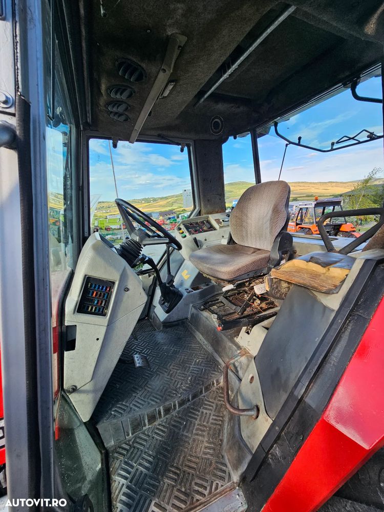Massey Ferguson 3050 - 9