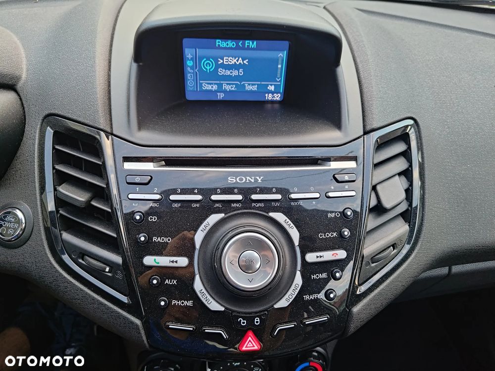 Ford Fiesta 1.6 EcoBoost ST - 32