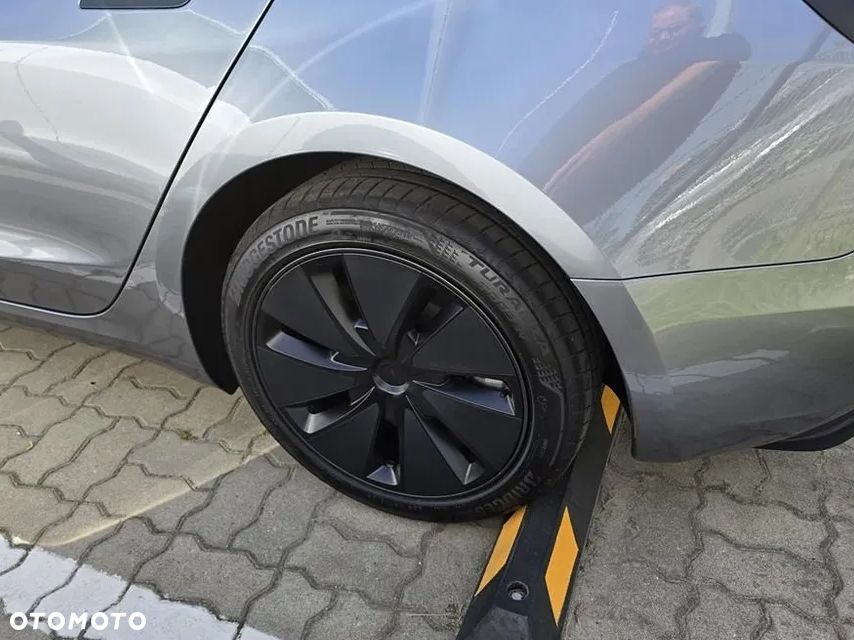 Tesla Model 3 Long Range RWD Premium - 18