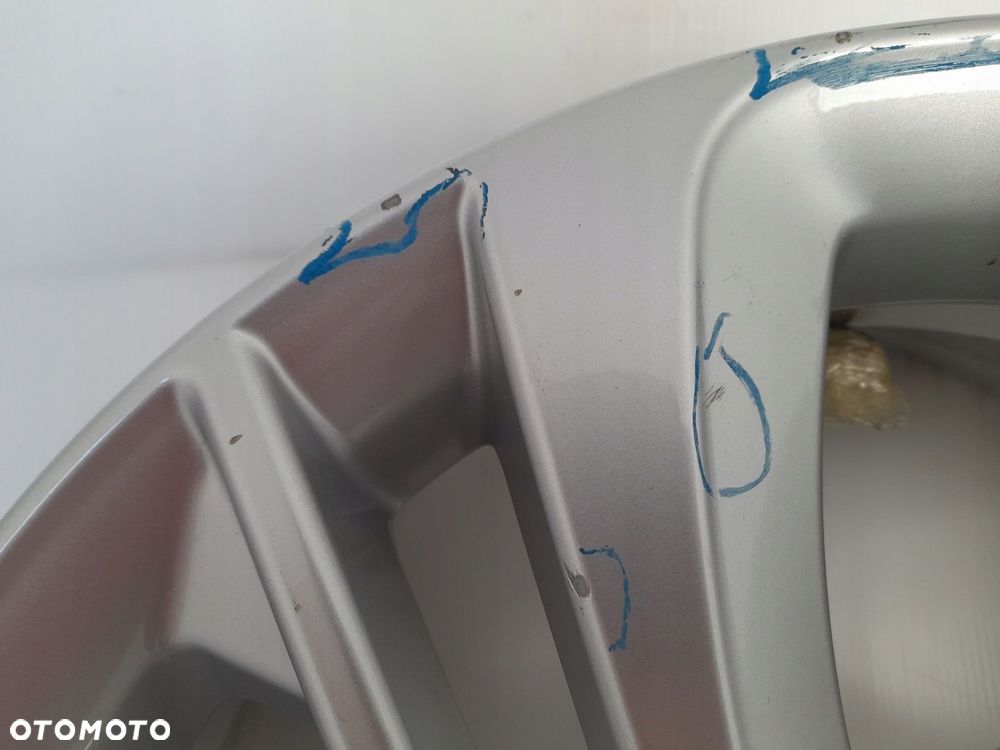 Felga aluminiowa Nissan OE Renault 7.0" x 17" 5x114.3 ET40 - 8