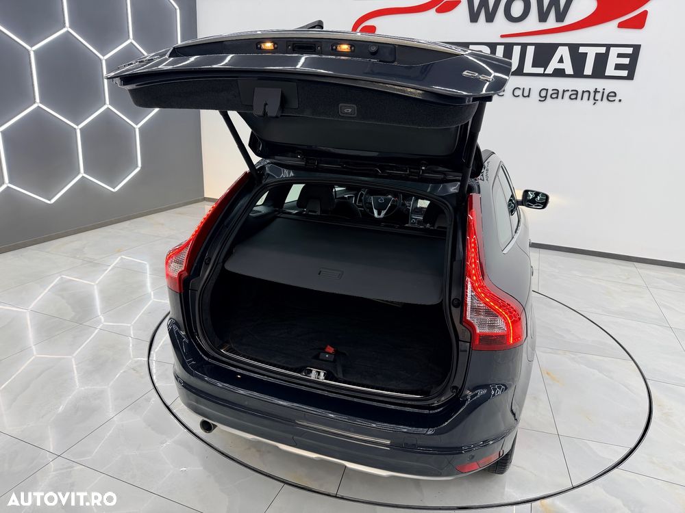 Volvo XC 60 D3 Start-Stop Kinetic - 19