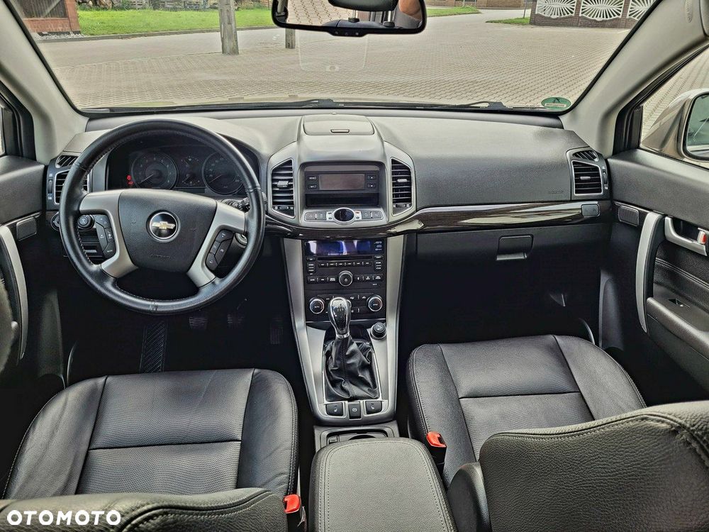 Chevrolet Captiva - 16