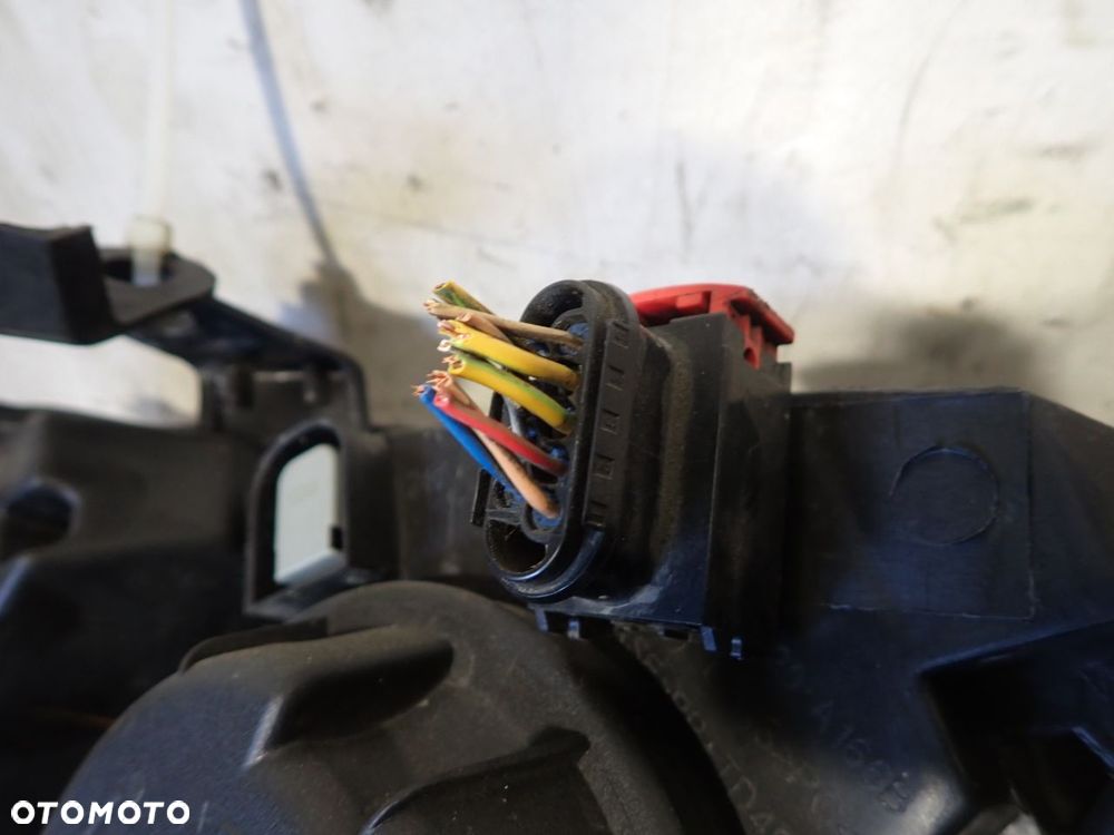 LAMPA LEWA PRZEDNIA PEUGEOT 307 1.6 - 5