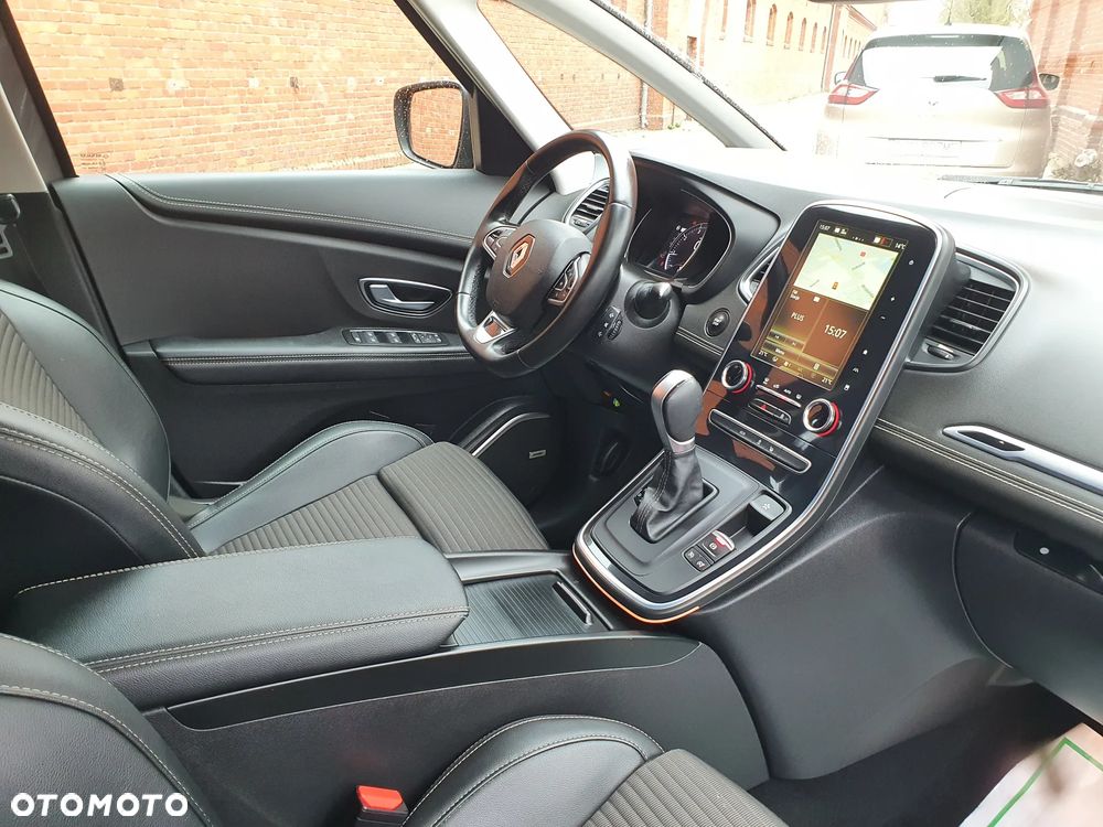 Renault Scenic TCe 140 GPF EDC INTENS - 11
