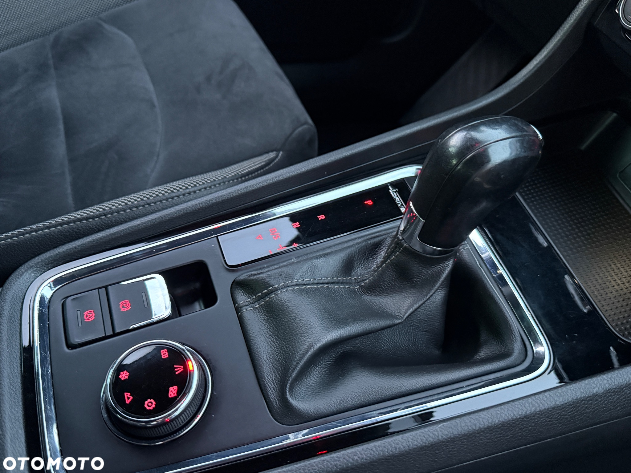 Seat Ateca 2.0 TDI Xcellence S&S 4Drive DSG - 8