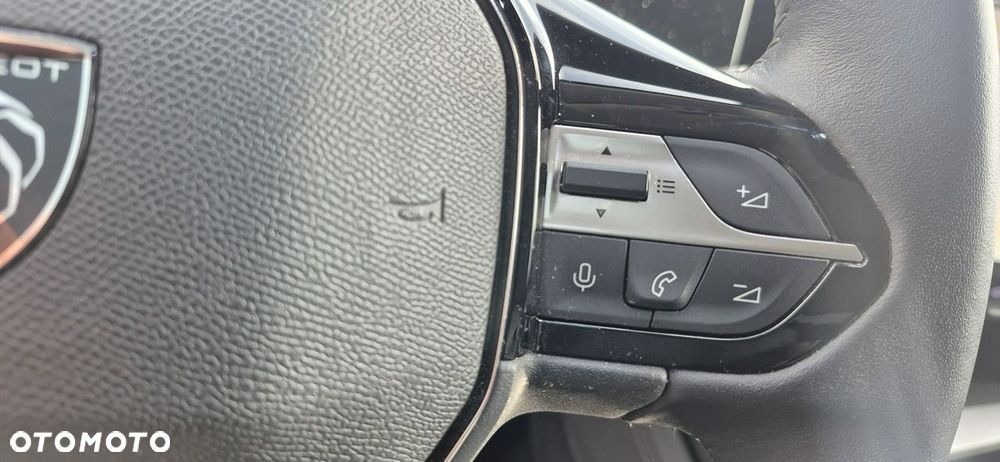 Peugeot 408 1.2 PureTech Allure S&S EAT8 - 14