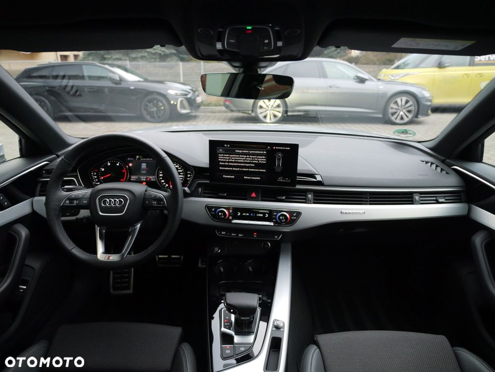 Audi A4 Limousine - 18