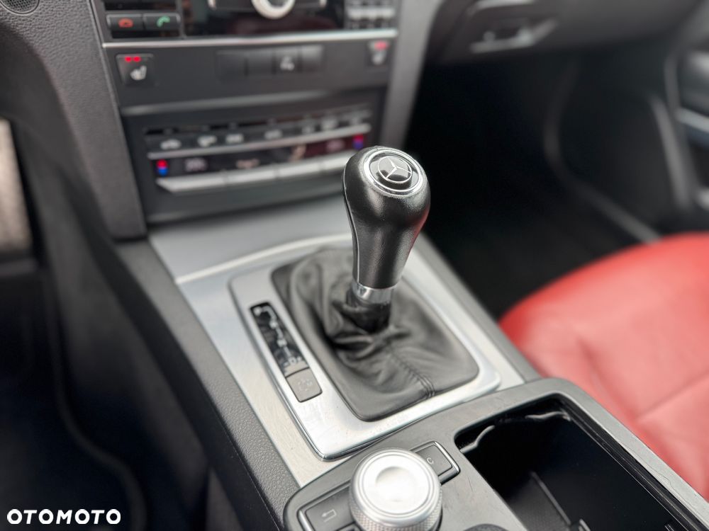 Mercedes-Benz Klasa E 250 CGI BlueEFFICIENCY Automatik Avantgarde - 26