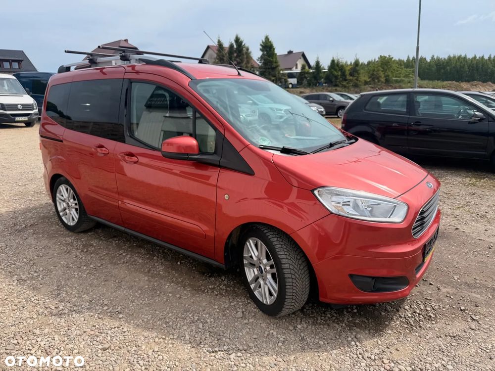 Ford Tourneo Courier 1.0 EcoBoost Ambiente - 12