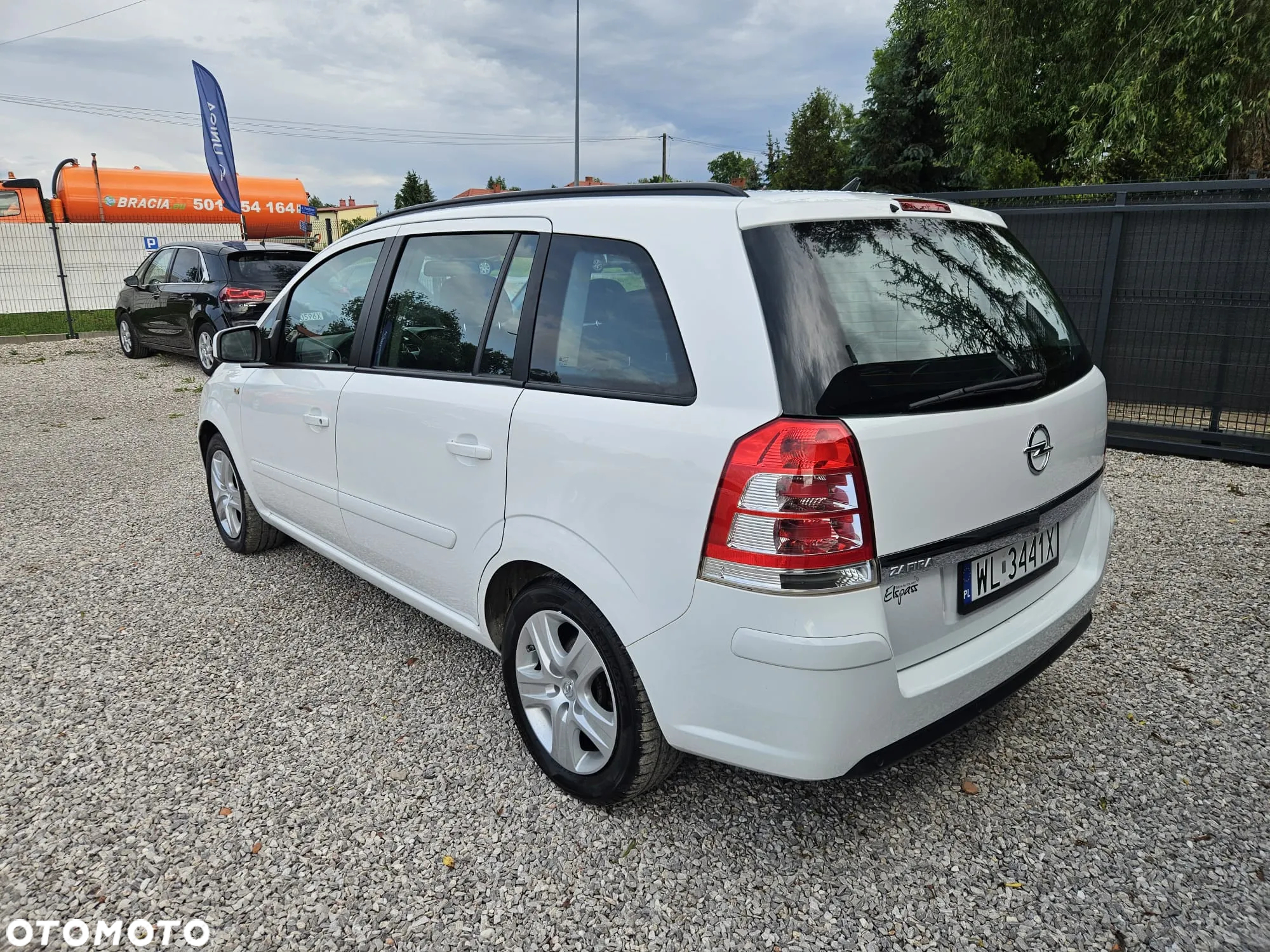 Opel Zafira 1.8 Family Plus - 9