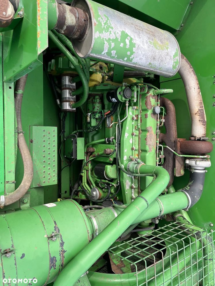 John Deere 2054 - 9