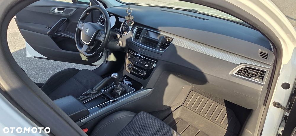 Peugeot 508 1.6 T Business Line - 13