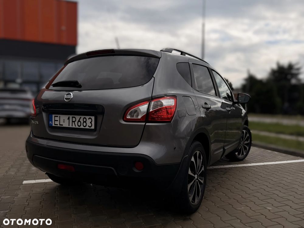 Nissan Qashqai 2.0 Tekna - 8
