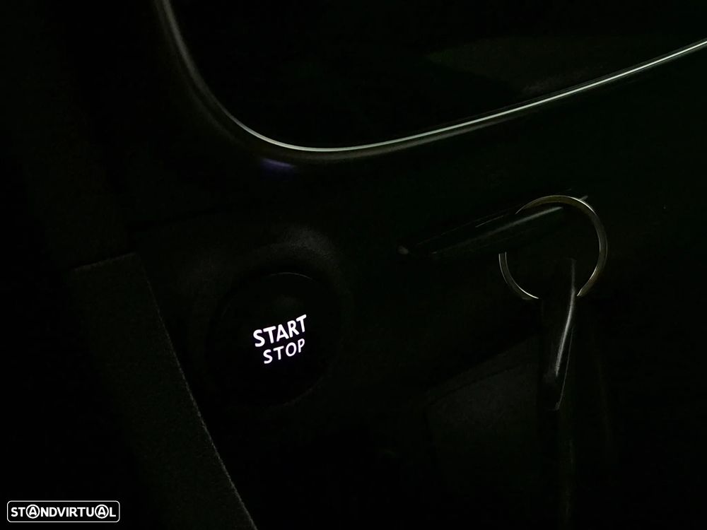 Renault Clio 0.9 TCe Limited Edition - 26