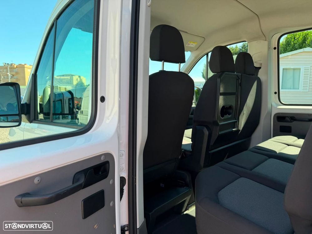 VW Crafter 2.0 TDI CD Longo - 17