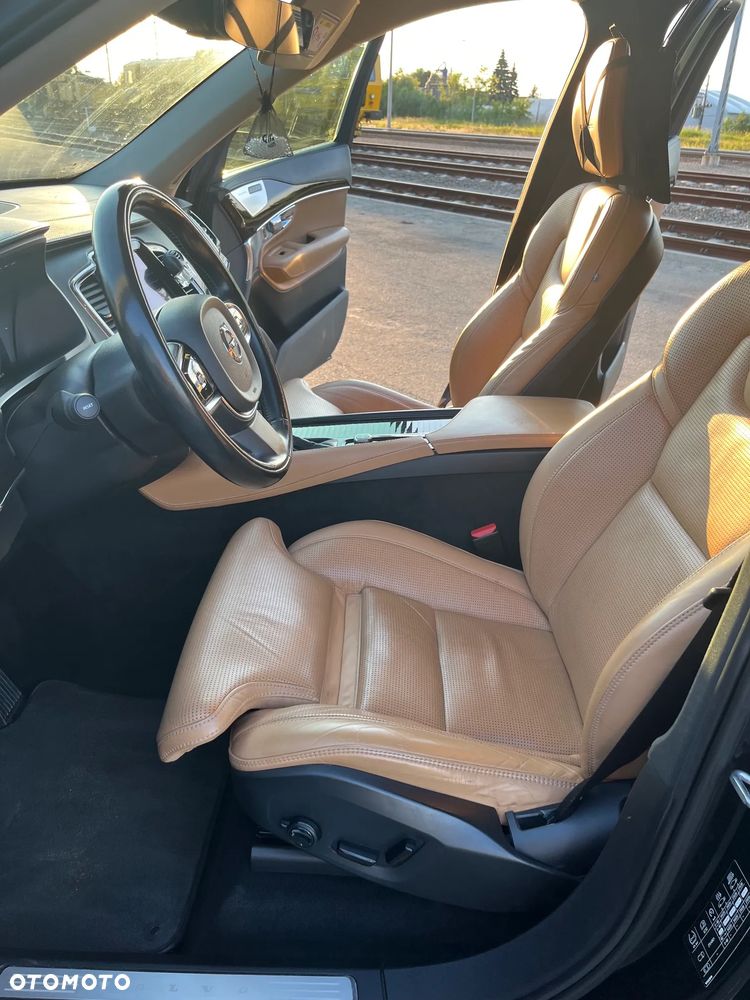 Volvo XC 90 D5 AWD Inscription 7os - 7