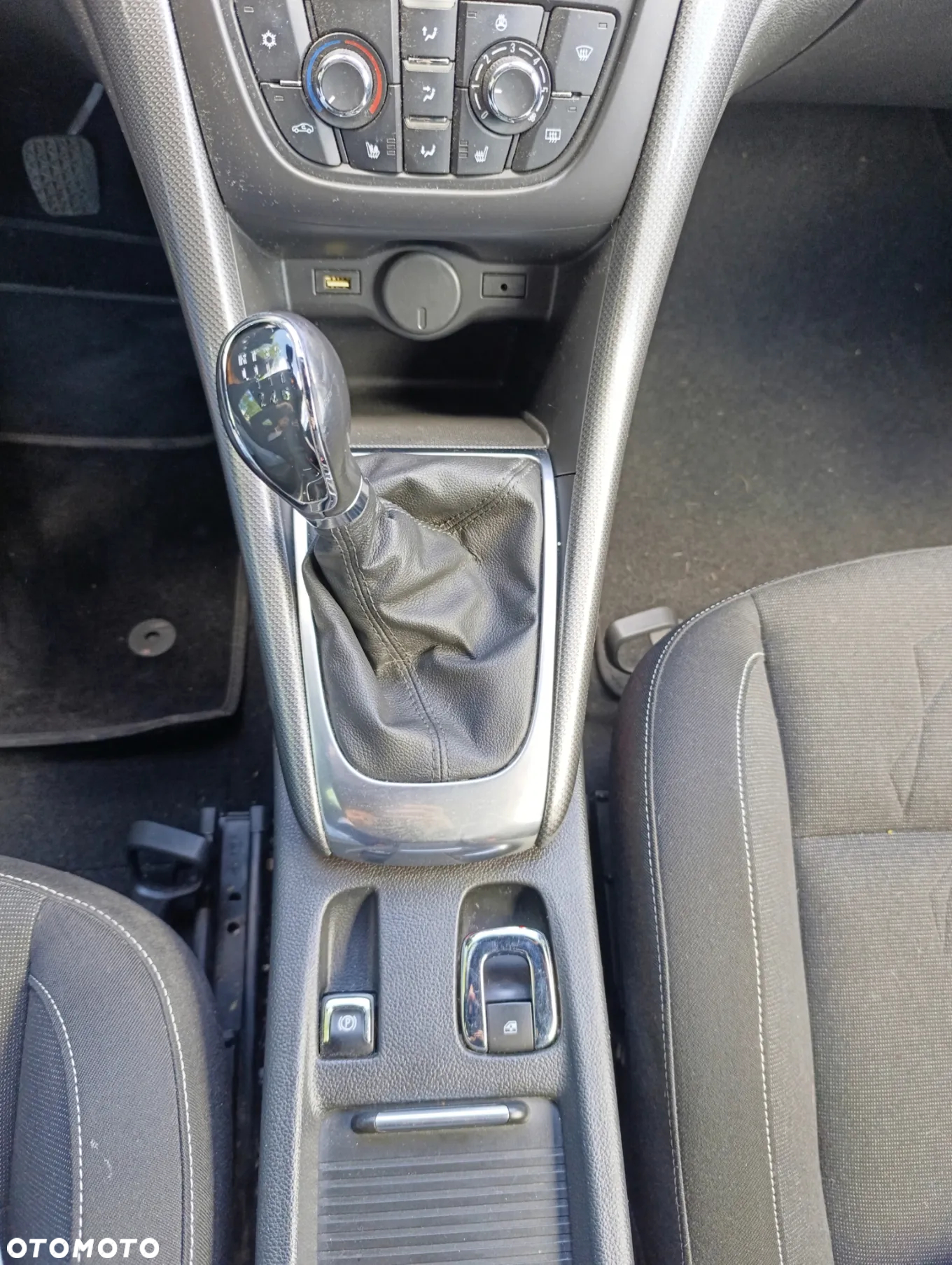 Opel Cascada 1.4 T Cosmo S&S - 20