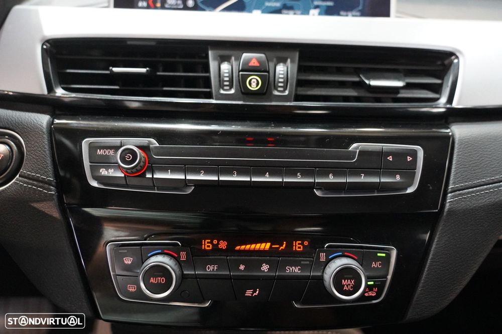 BMW X2 18 i sDrive Auto - 17
