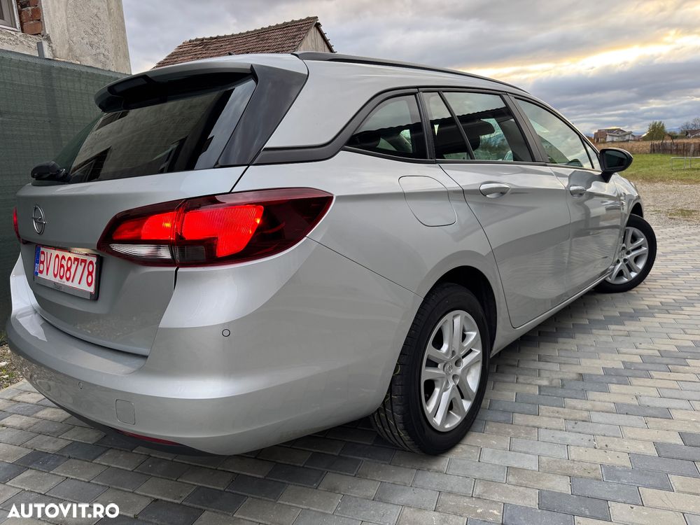 Opel Astra 1.5 D Start/Stop Sports Tourer Edition - 4