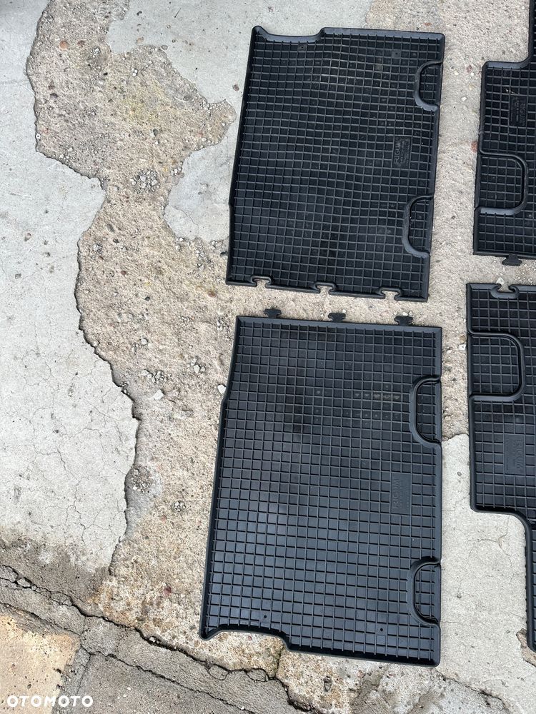 MERCEDES 447  Vito Metris v klasa  nowe dywaniki gumowe w - 2