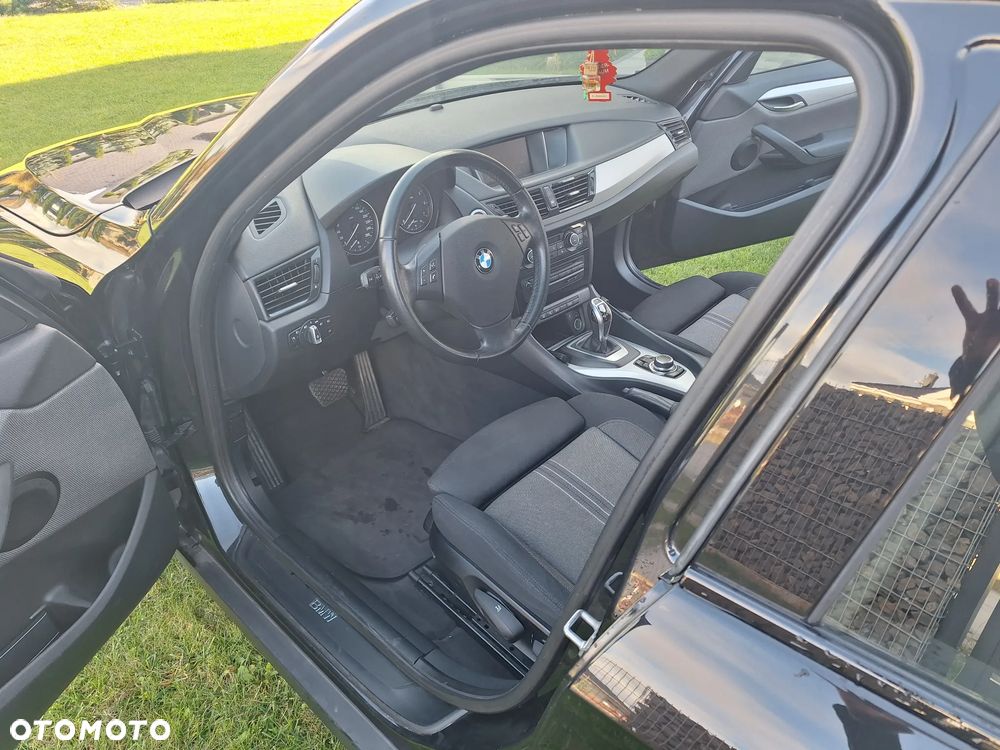 BMW X1 sDrive20i Sport Line - 22