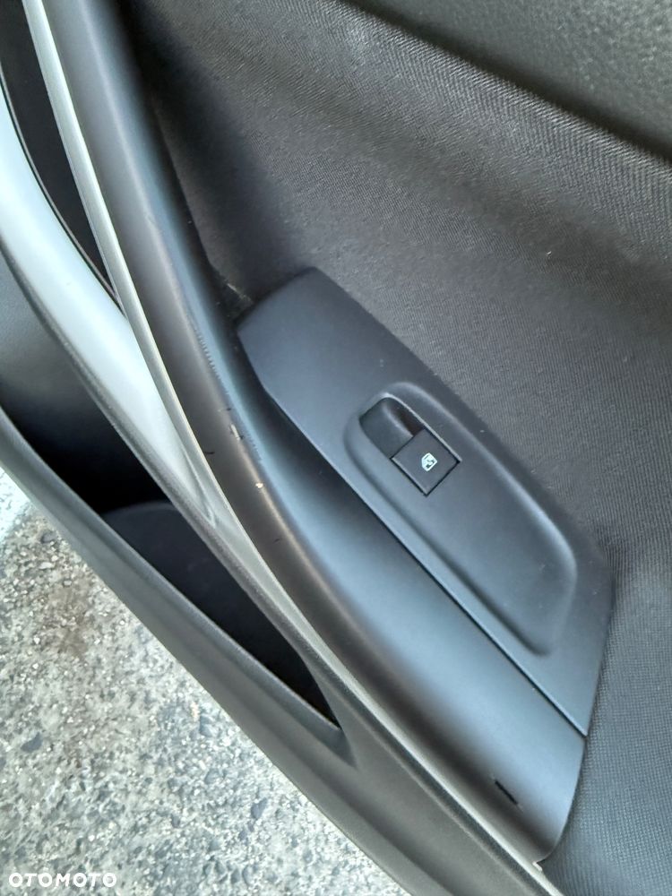 Opel Astra - 11