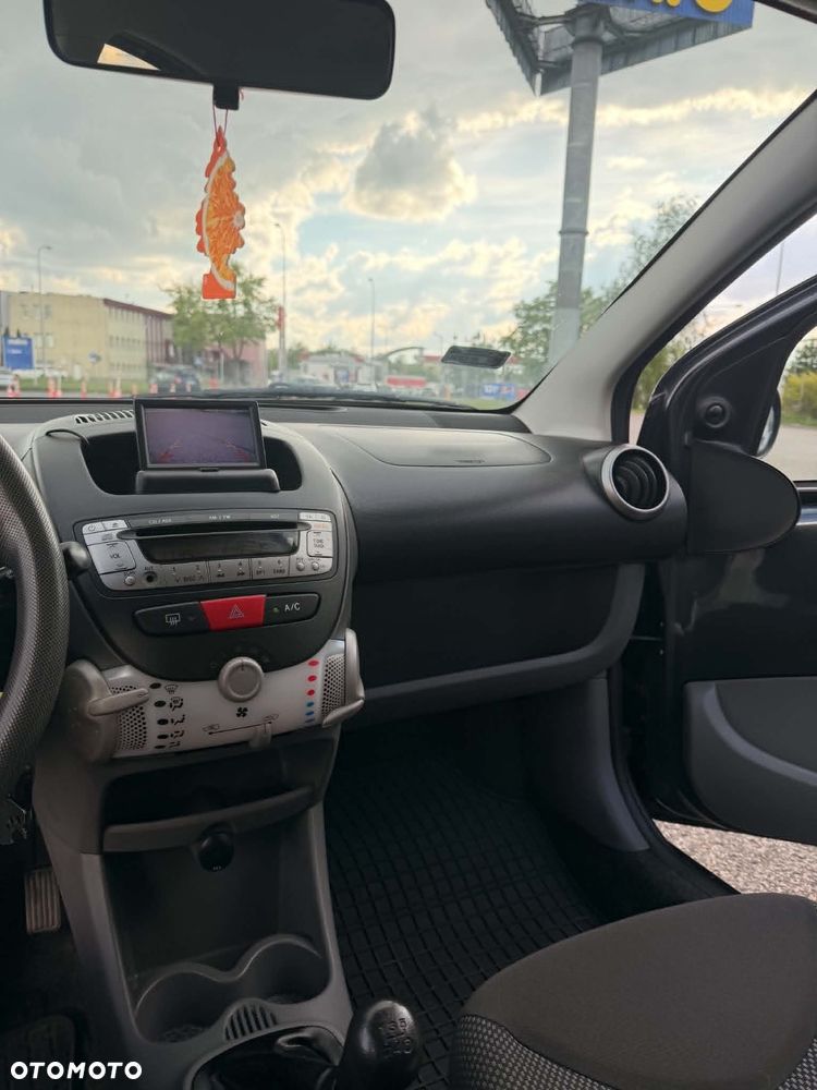 Toyota Aygo Standard - 12