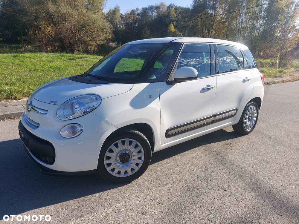 Fiat 500L 2016 photo 2