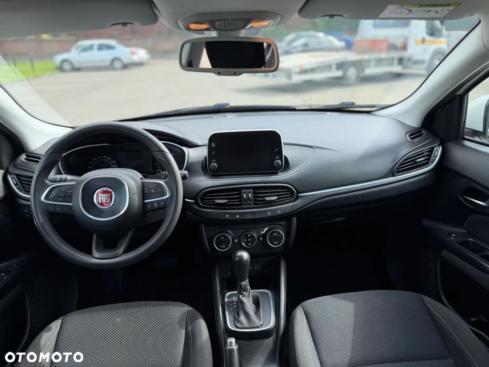 Fiat Tipo 1.6 MultiJet DCT Business Line - 10