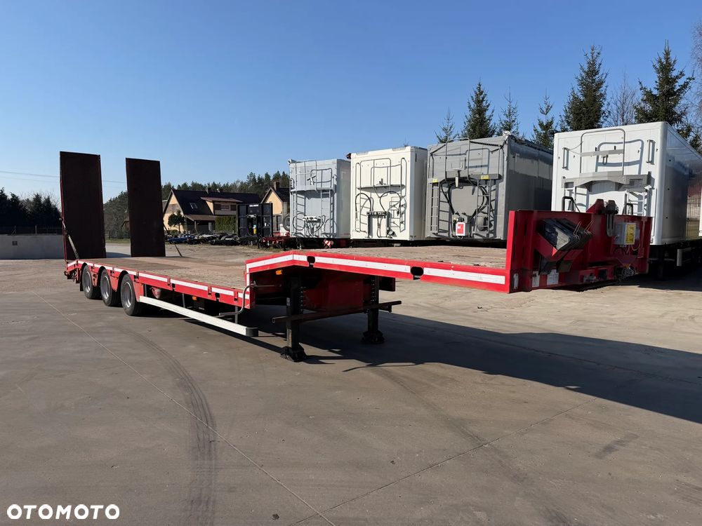 HRD Naczepa Niskopodwoziowa Najazdy Hydrauliczne Wciągarka - 1