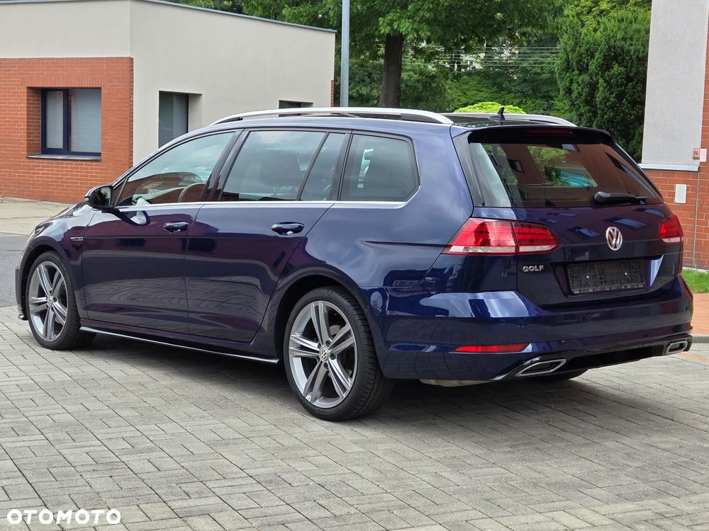 Volkswagen Golf 1.5 eTSI OPF DSG R-Line - 39