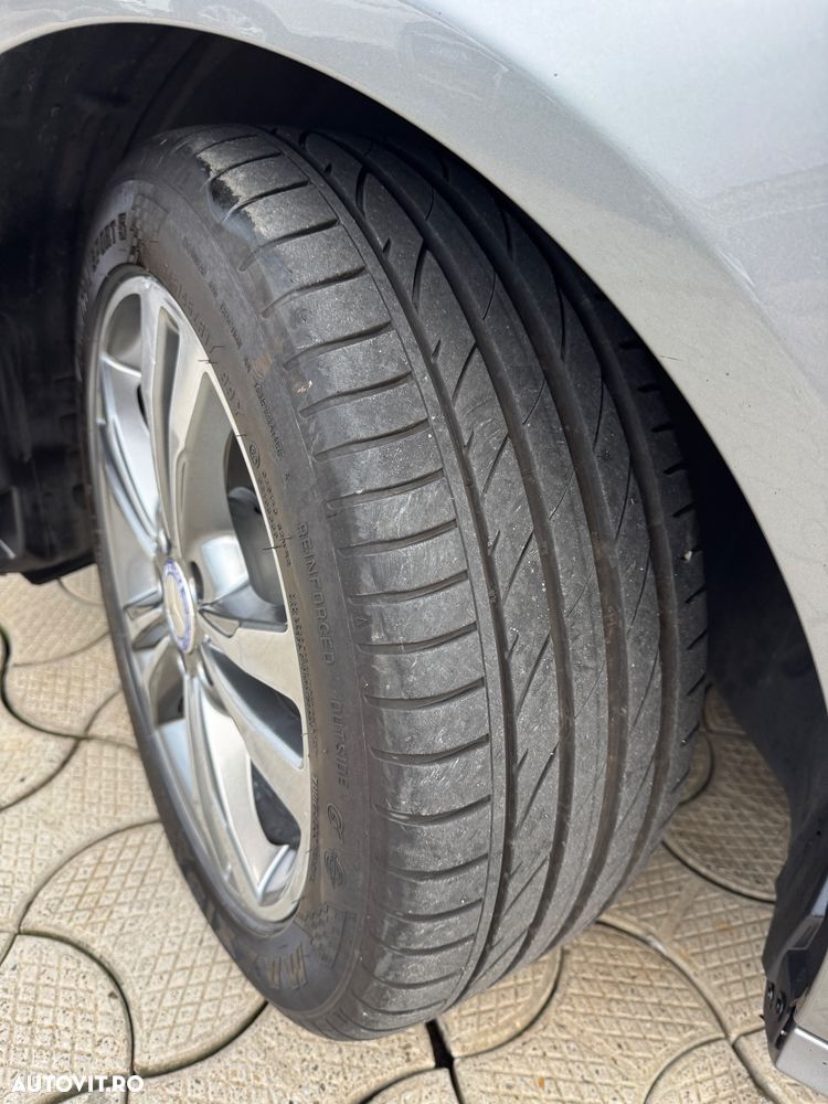 Mercedes-Benz E 250 BlueTEC 4Matic 7G-TRONIC - 6
