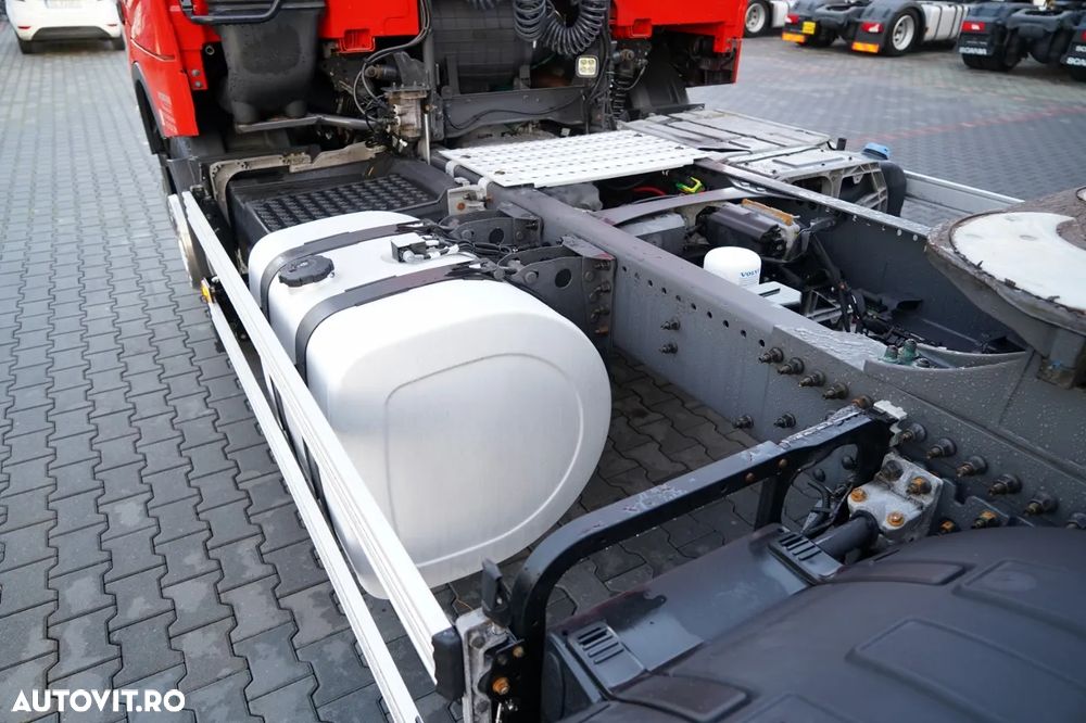 Volvo FM 430 / FULL ADR / GREUTATE: 6.500 KG / CABINĂ JOSĂ / 2022 / DUPĂ CONTRACT DE SERVICE GOLD / - 13