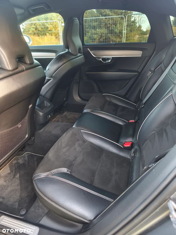 Volvo S90 - 12