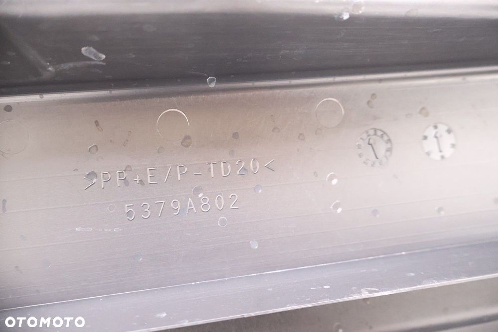 MITSUBISHI ECLIPSE CROSS OSŁONA PODWOZIA PRAWA 5379A802 - 7
