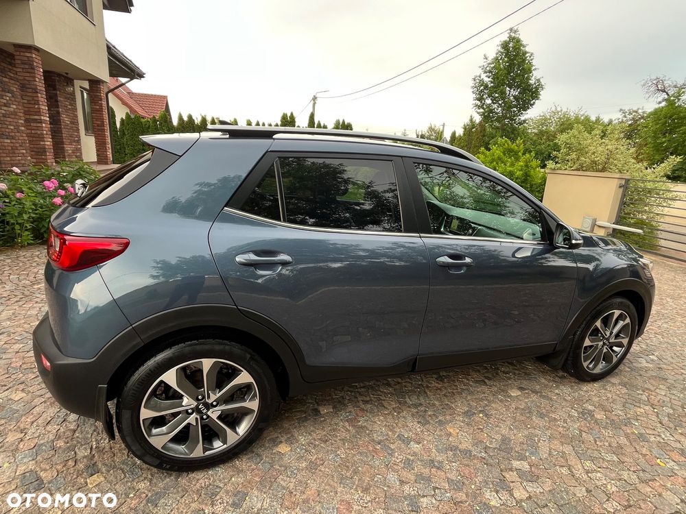 Kia Stonic 1.4 L - 12