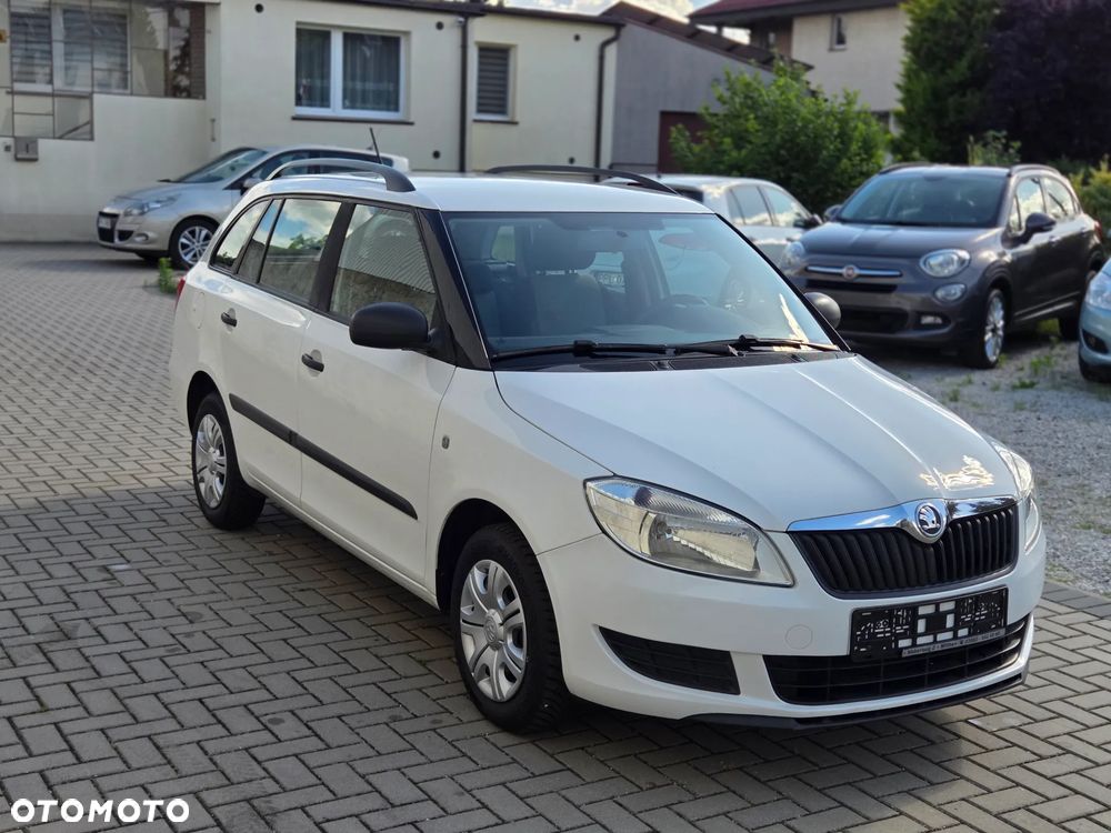 Skoda Fabia 1.2 HTP Active - 1