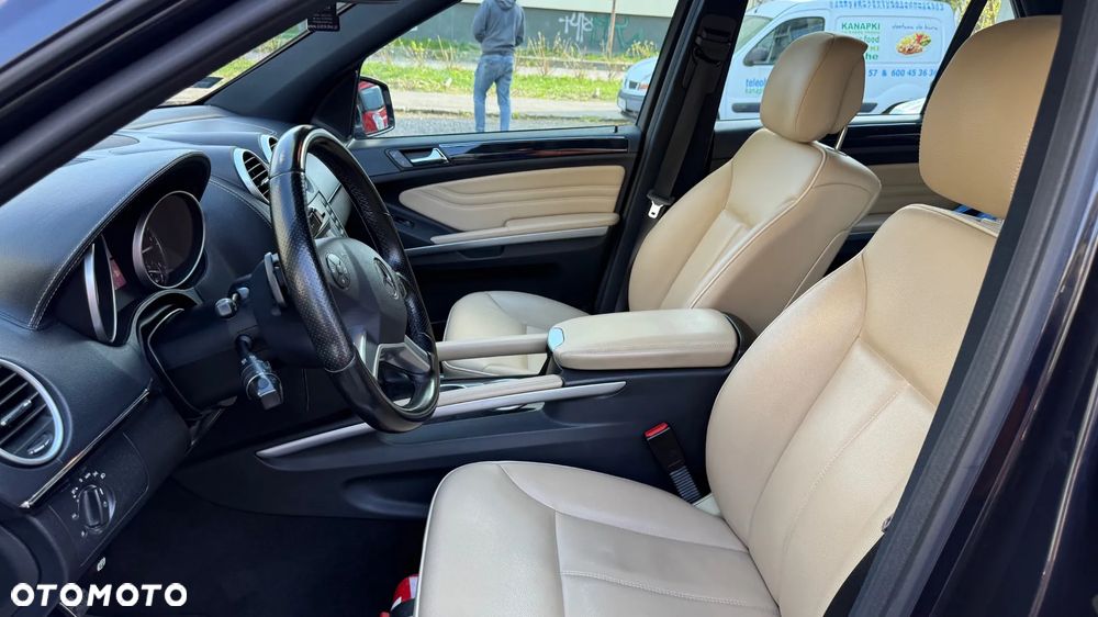 Mercedes-Benz ML 350 CDI 4Matic 7G-TRONIC DPF Grand Edition - 16