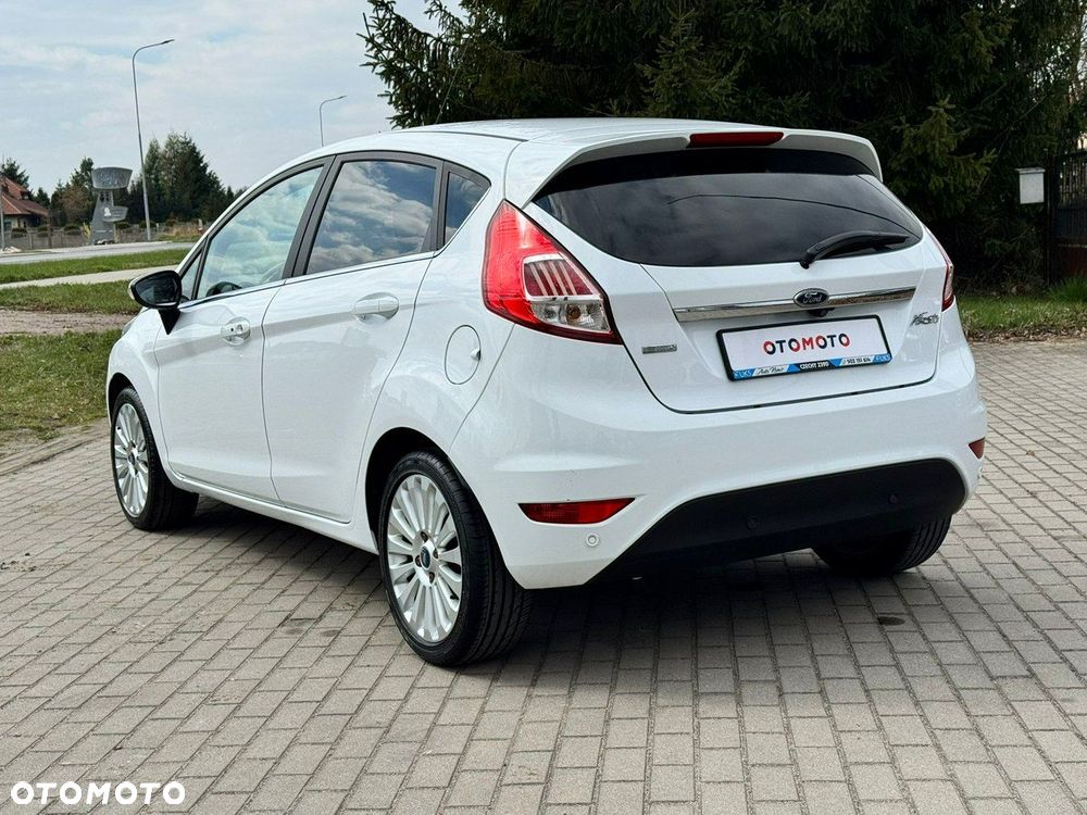Ford Fiesta 1.0 EcoBoost STart-Stop Titanium - 13