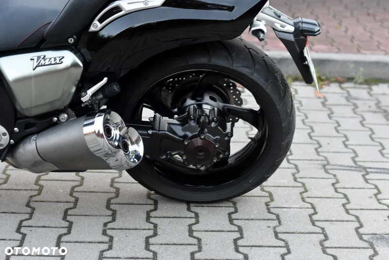 Yamaha V-MAX - 30