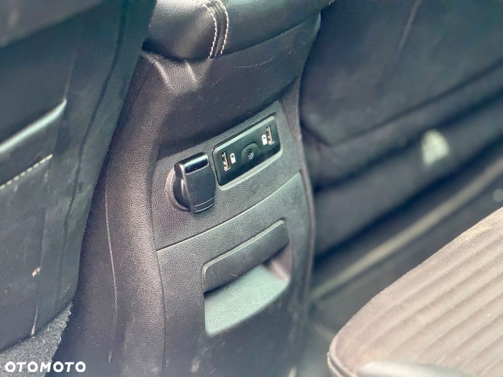 Renault Scenic 1.6 dCi Energy Bose Edition - 28