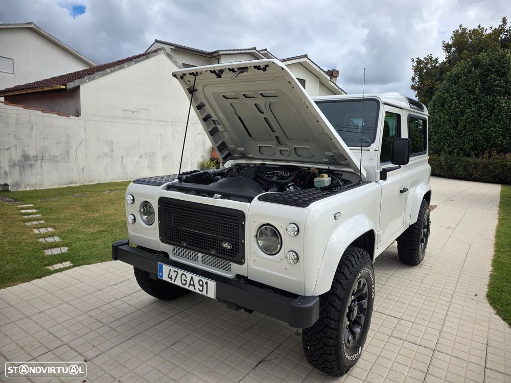 Land Rover Defender 90 2.4 CRD S - 58